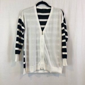 Mel & Lisa Black & White Striped Zip Cardigan